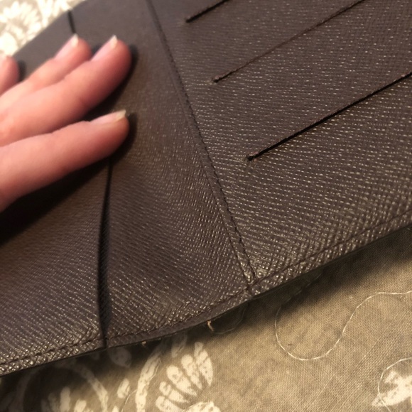 Louis Vuitton Damier Ebene Wallet - Picture 7 of 8